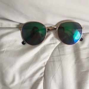 Round Tinted Sunglasses